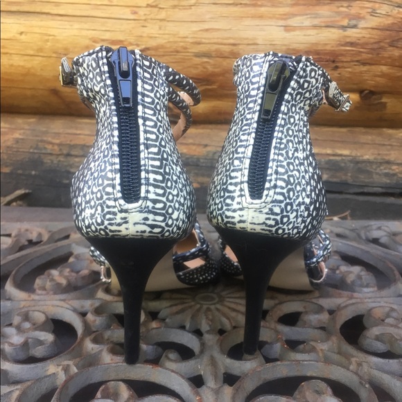 Lovely mid-heel shoes - Picture 3 of 6